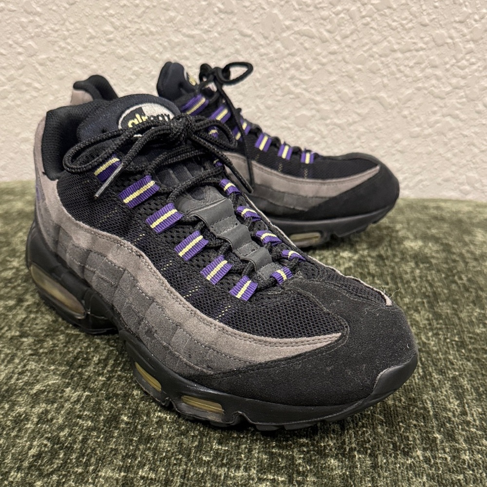 Nike Air Max 95 Black and Purple Men's Shoes